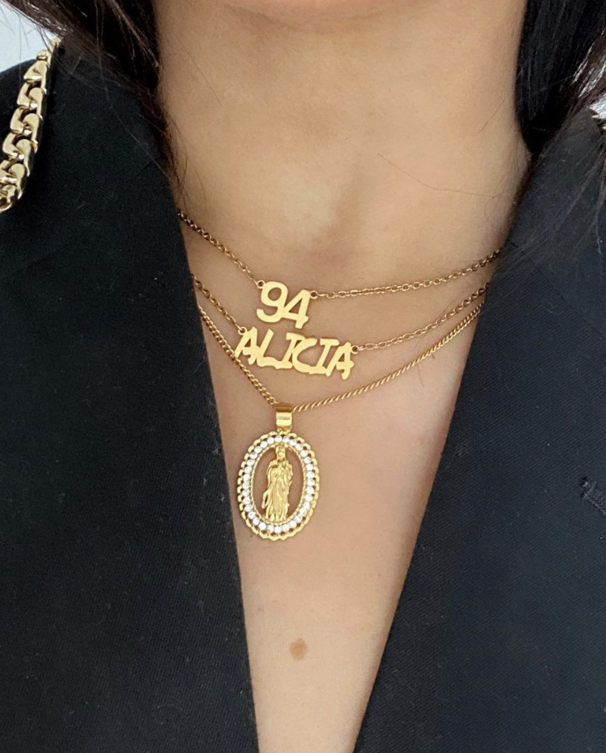 Classic Date Necklace